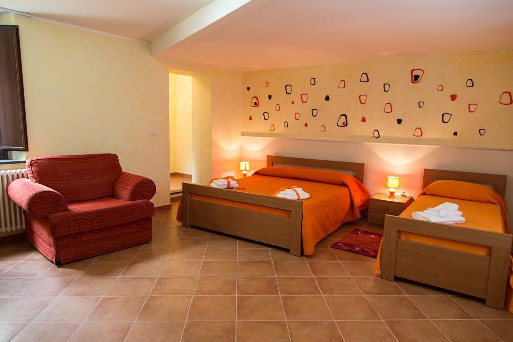 Le Stanze Del Re Hotel Lamezia Terme Room photo